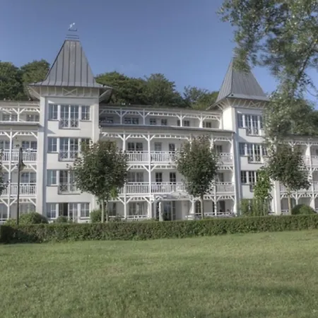 Seeschloss, App 03, Direkt An Der Strandpromenade, Toplage
